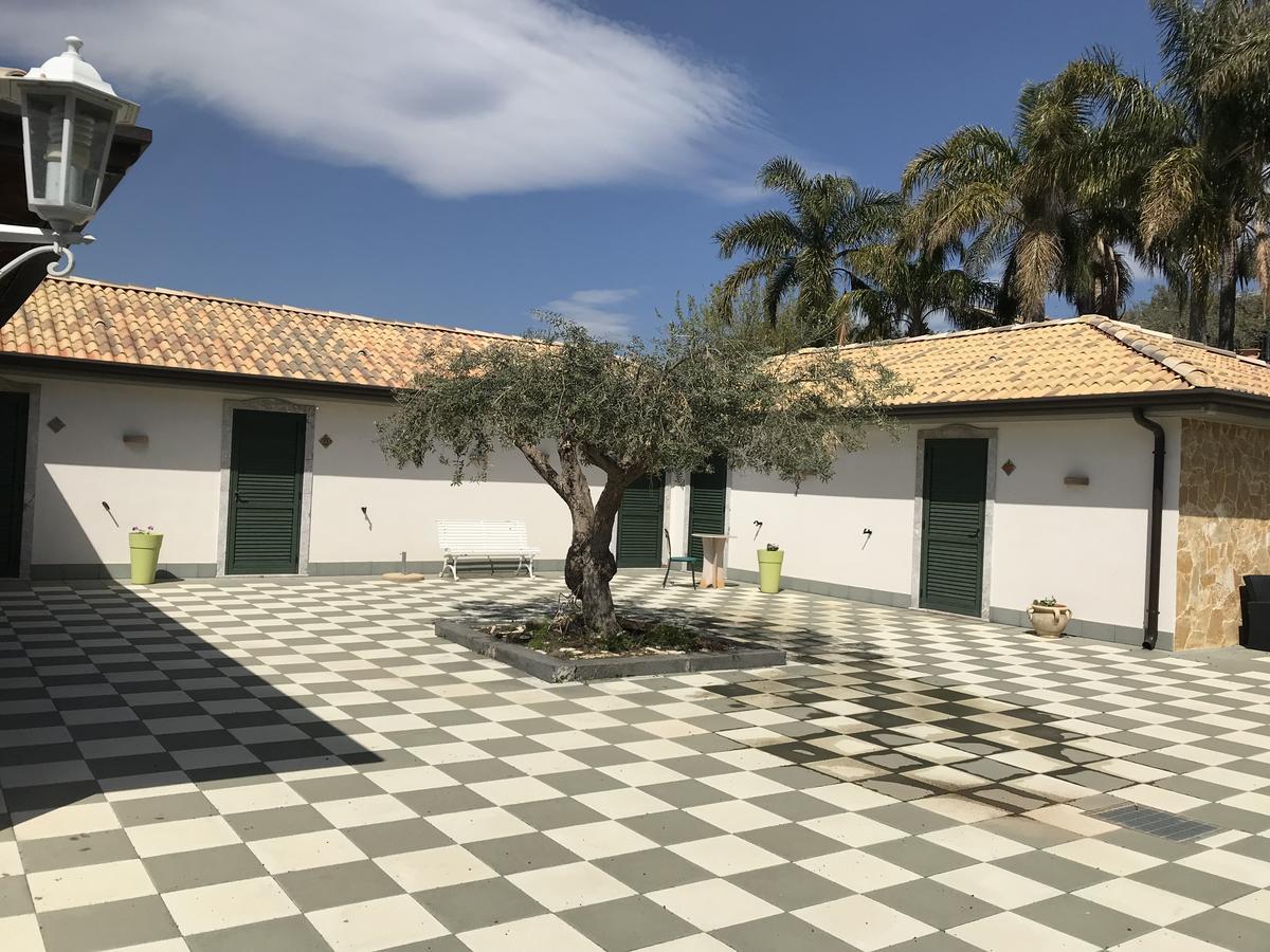 Borgo San Biagio Villa Calatabiano Exterior photo